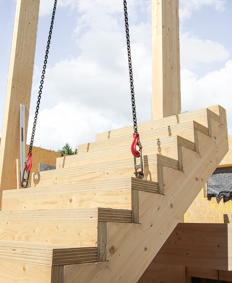 Treppe des Objektbau in Holzbau, Kletterhalle in Weyarn