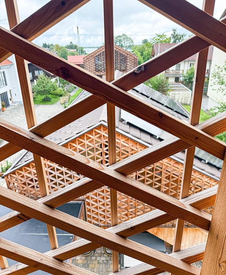 Holzhaus in Holzkirchen mit Holzfassade